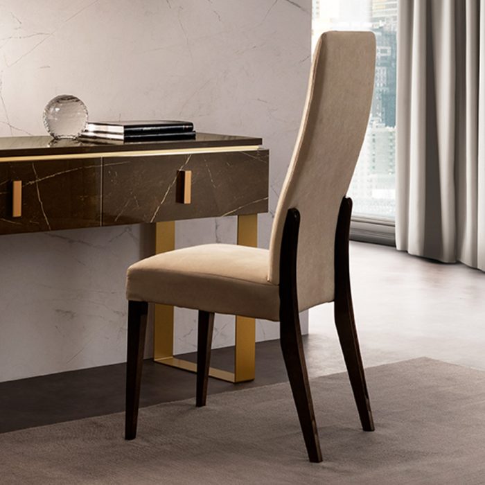 Adora interiors Essenza Dining room chair details