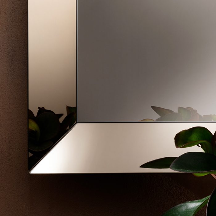 adora interiors ambra livingroom mirror details